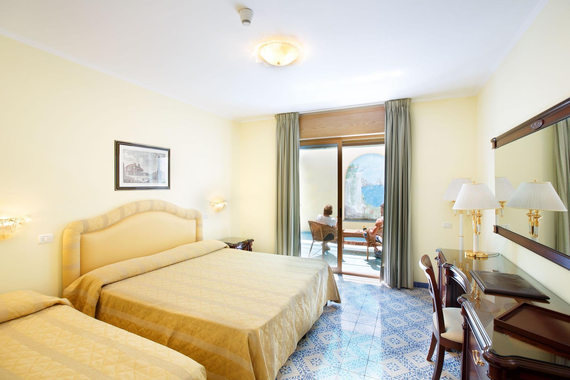 Johanna Park Hotel Sorrento Esterno foto