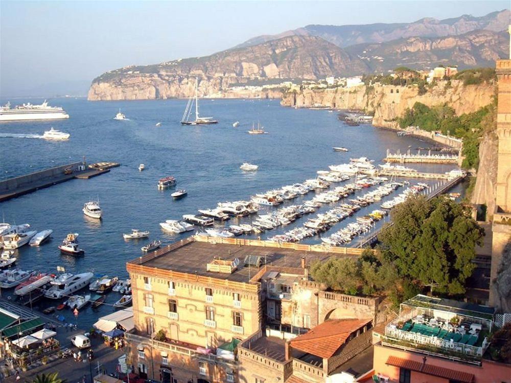 Johanna Park Hotel Sorrento Esterno foto