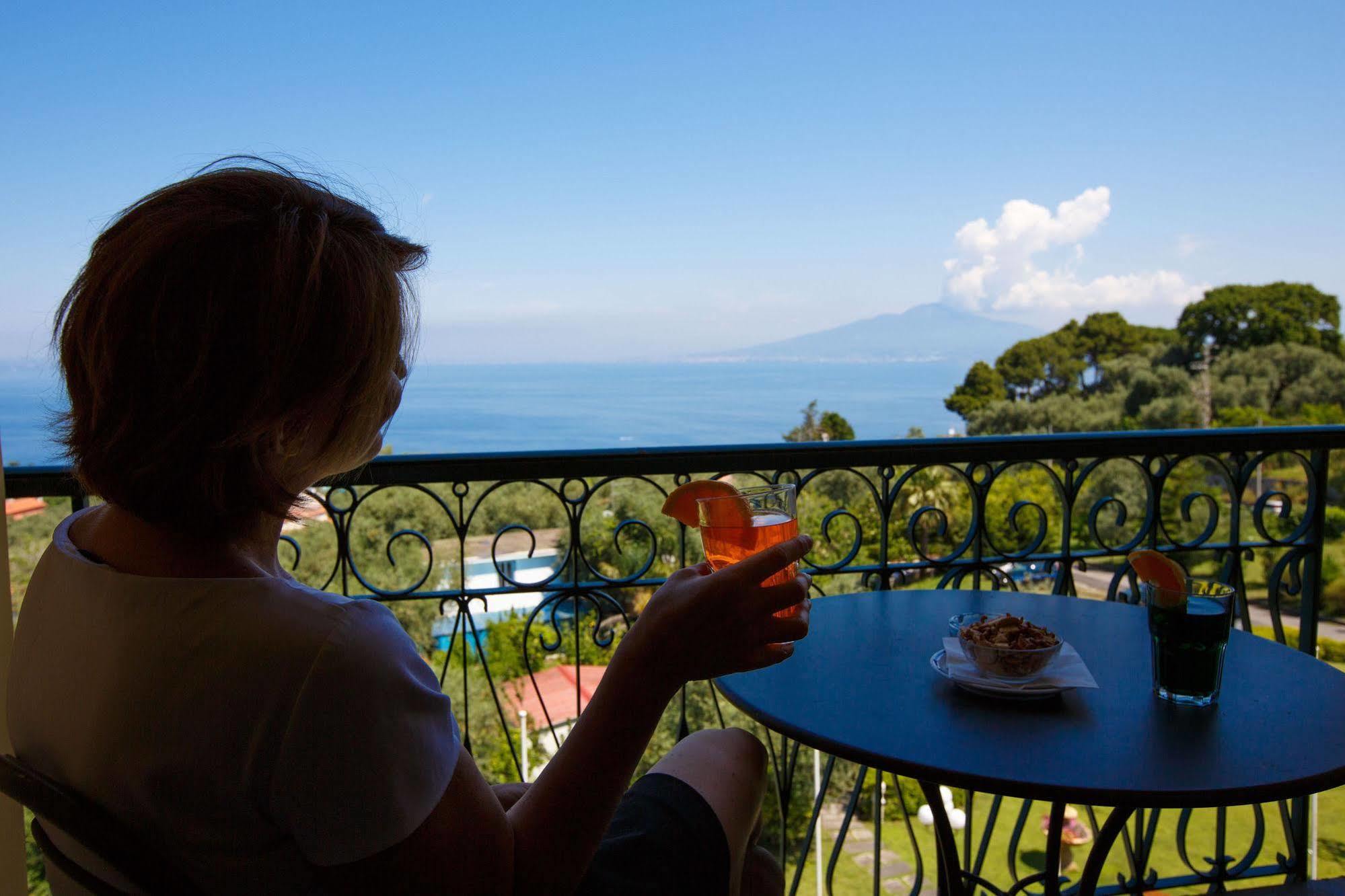 Johanna Park Hotel Sorrento Esterno foto