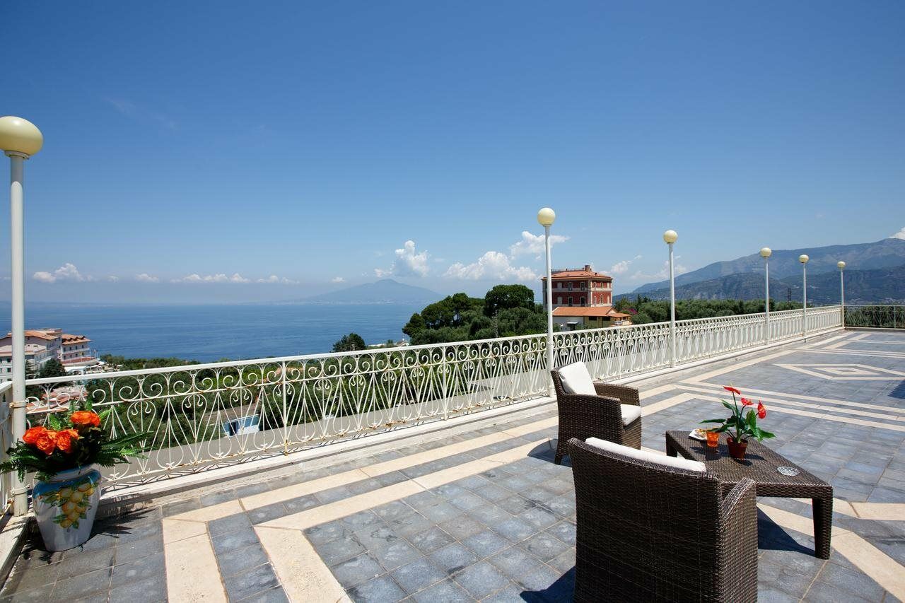 Johanna Park Hotel Sorrento Esterno foto